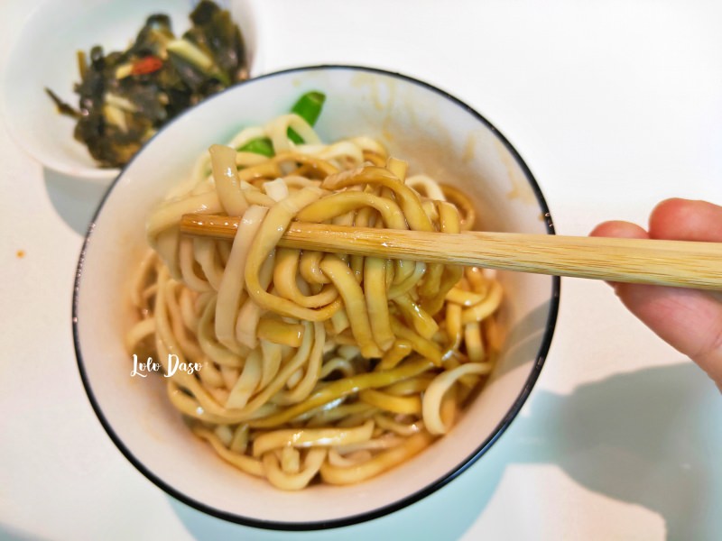 食譜｜老媽拌麵×藍象餐廳特別企劃：紅綠咖喱拌面超香濃·讓你一秒到泰國