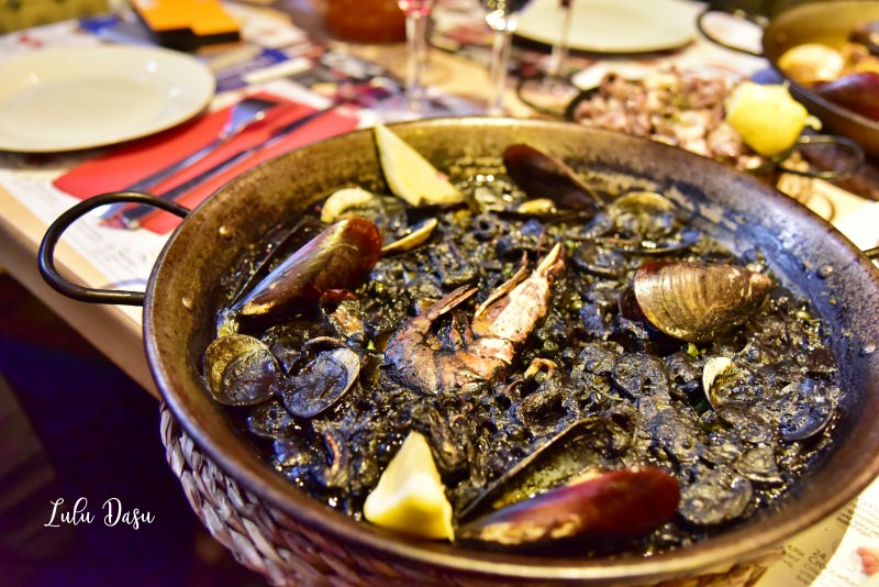 西班牙 巴賽隆納餐廳｜米拉之家旁好吃的西班牙燉飯·中文菜單·平價