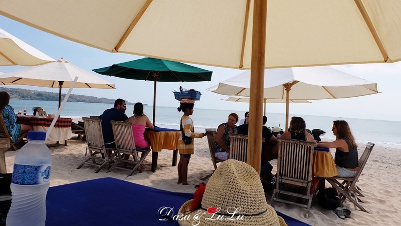 巴里島峇里島海島度假自由行金巴蘭吃海鮮金巴蘭海灘