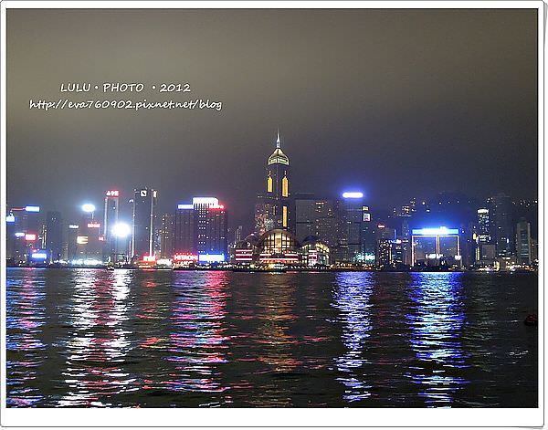 【LULU‧飛香港】維多利亞燈光秀‧忙碌中會讓人想念的夜與景 @LULUDASU 繽紛真實